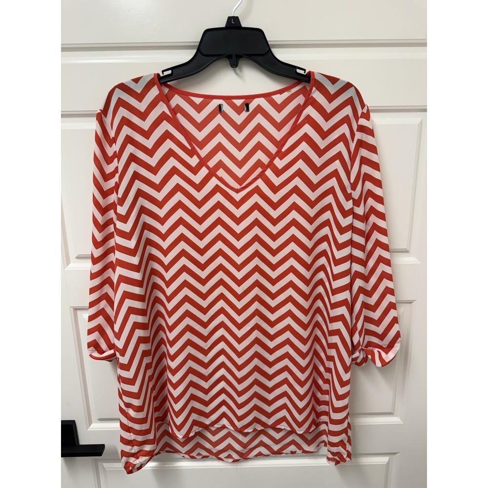 Colette Blouse Tunic Top XL Coral White Chevron Vneck Hi Lo Hem Relaxed Fit